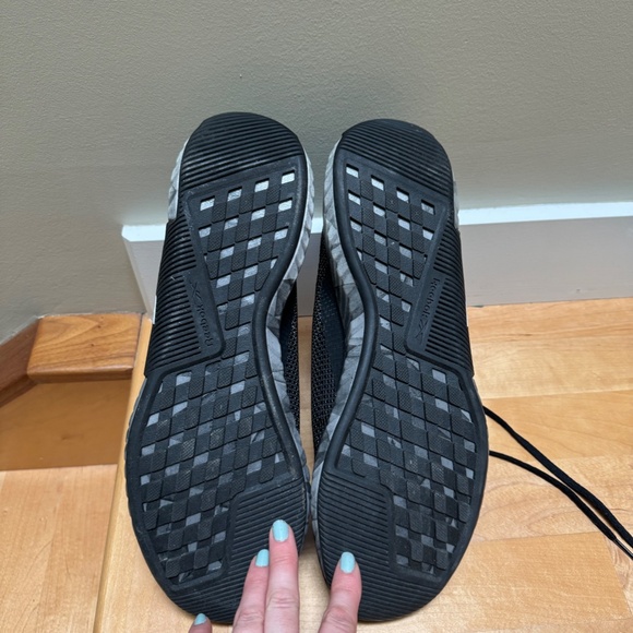 Reebok Flash Sneaker - Picture 4 of 4